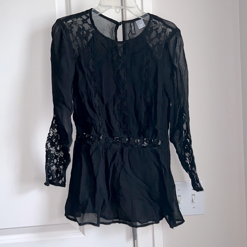 NWT H&M Black Long Sleeve Lace Panel Inlay Tunic Top brand new